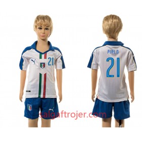 Italien Fodboldtrøjer Pirlo 21 Børn Udebanesæt 2016 Kort ærmer