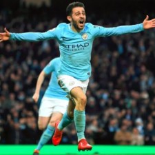 Manchester City 1 Chelsea 0: Bernardo Silva slår som mestere over titel med knapt en kamp